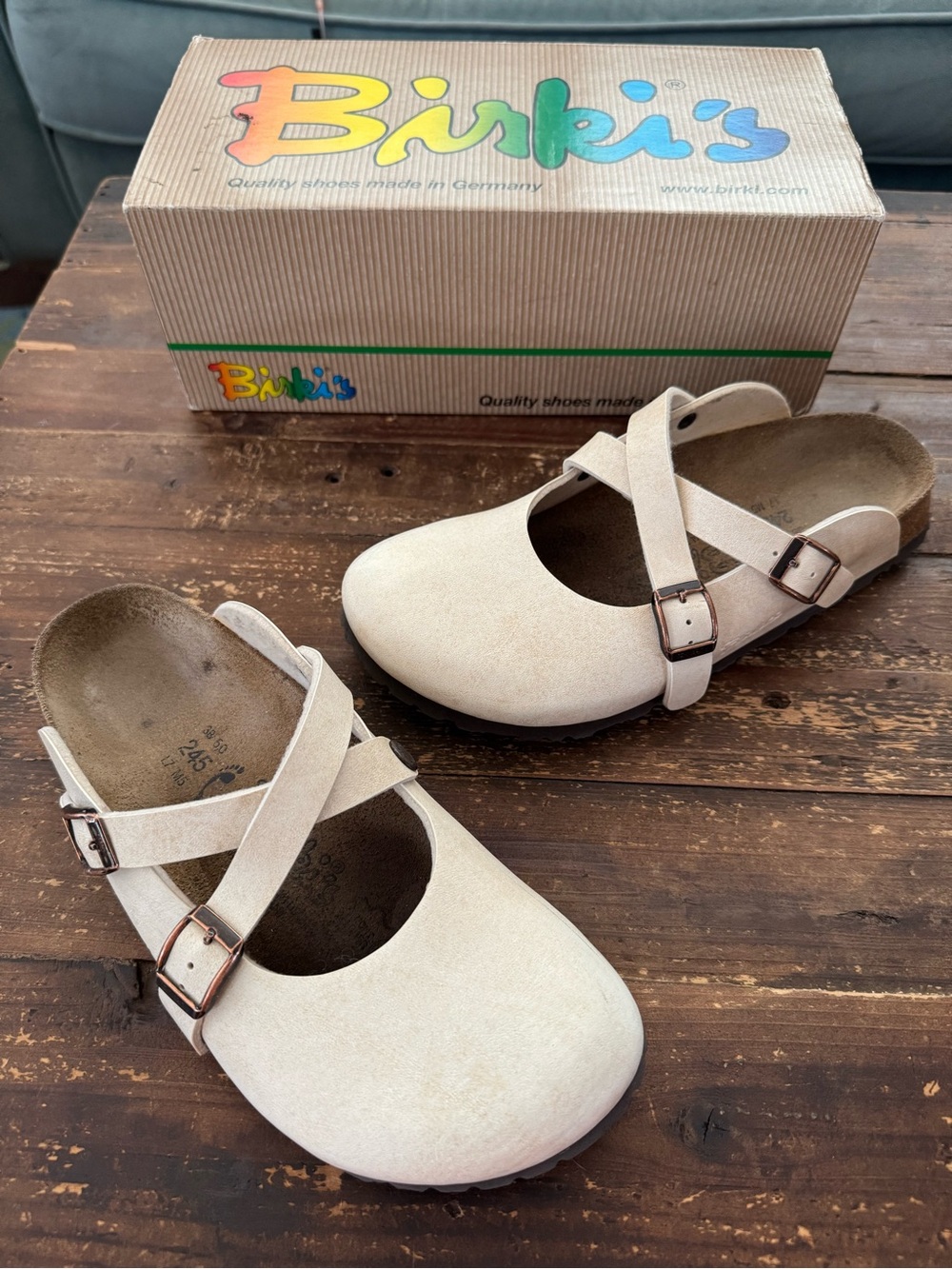 Birki's Dorian BF in Champagne Cream - Picture 2 of 9